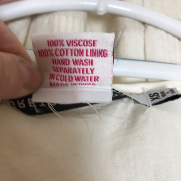 Gretchen Scott flowy blouse - Picture 3 of 5